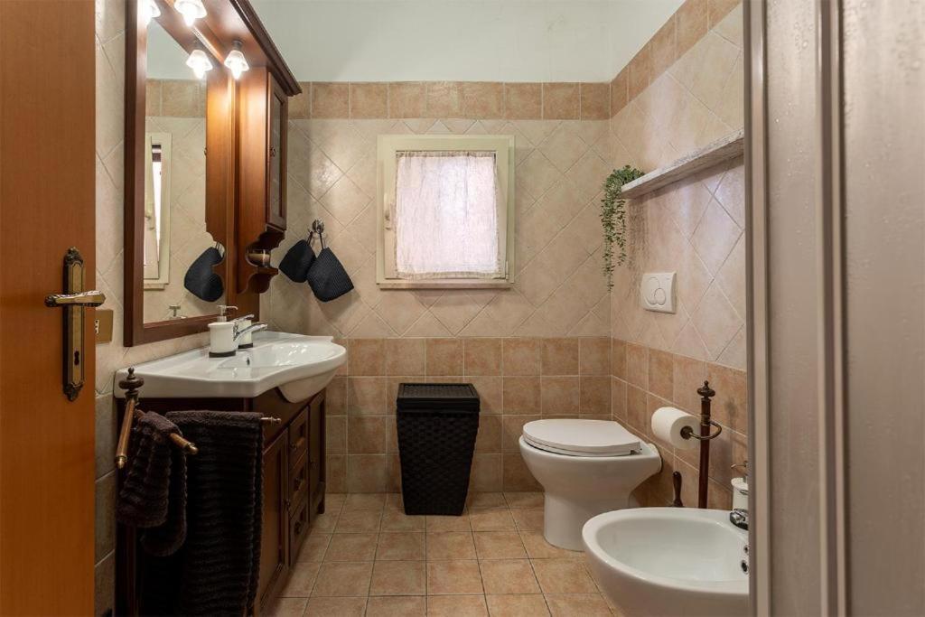 Comodo Loft Vicino La Metro Battistini Con Garage Appartement